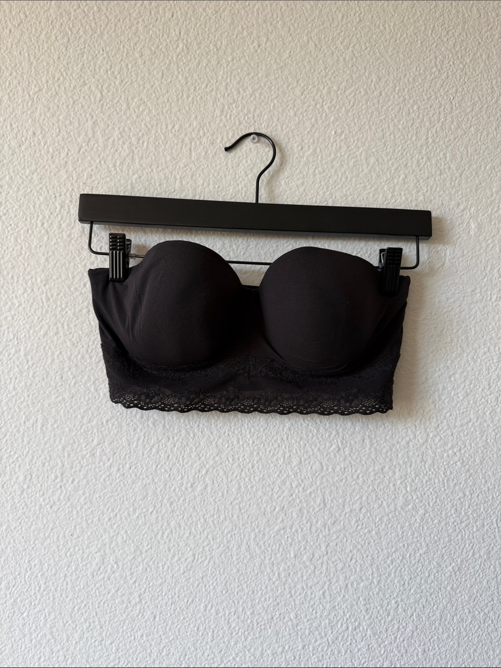 Natori Black Strapless Lace Bra